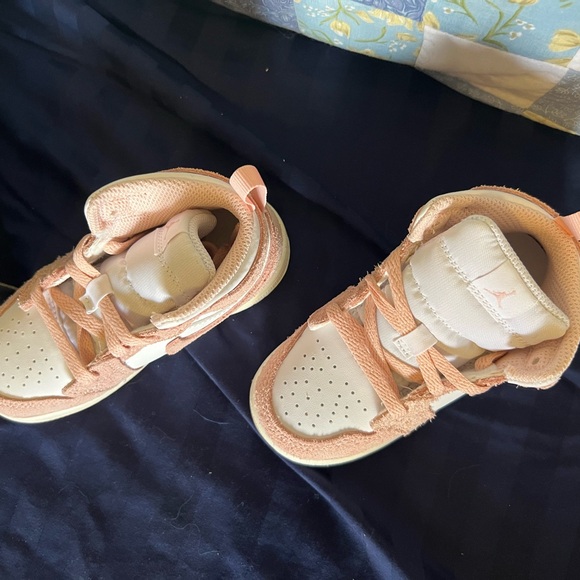 Nike Jordan 1 kids shoes mid se (td) pink - Picture 3 of 6